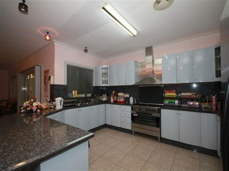 12A Haig Avenue, Georges Hall NSW 2198