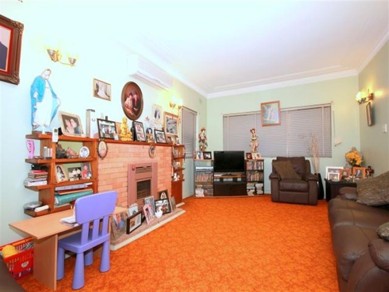 161 Wattle Street, Punchbowl NSW 2196