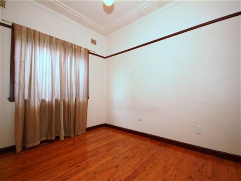 51 Hume Highway, Greenacre NSW 2190