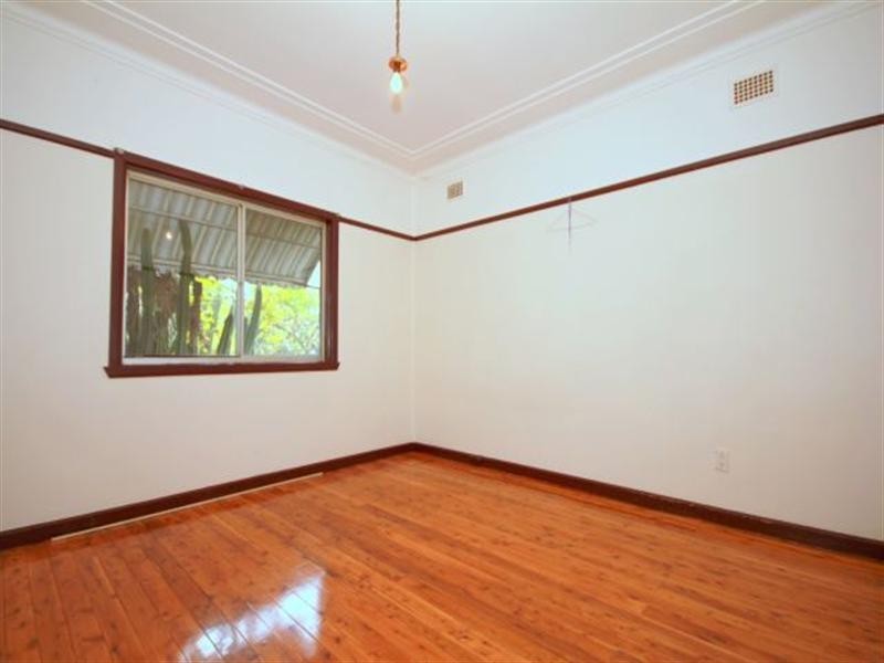 51 Hume Highway, Greenacre NSW 2190