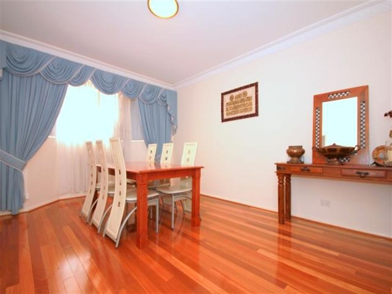 10 Keswick Street, Georges Hall NSW 2198