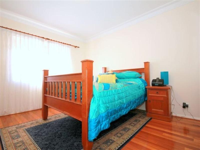 10 Keswick Street, Georges Hall NSW 2198