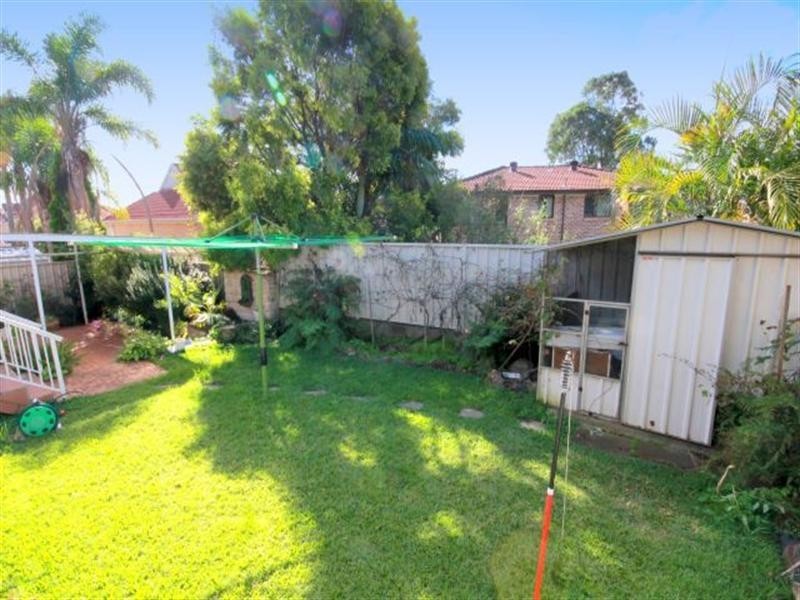 10 Keswick Street, Georges Hall NSW 2198