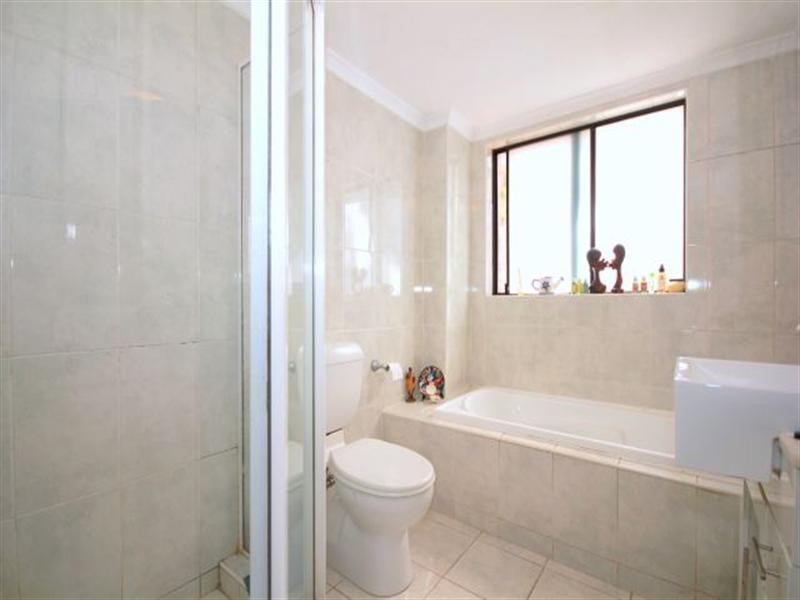 11/1A Carmen Street, Bankstown NSW 2200