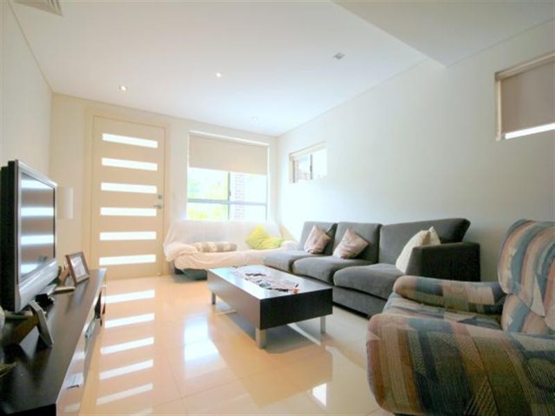 3A Vaughan Avenue, Revesby NSW 2212