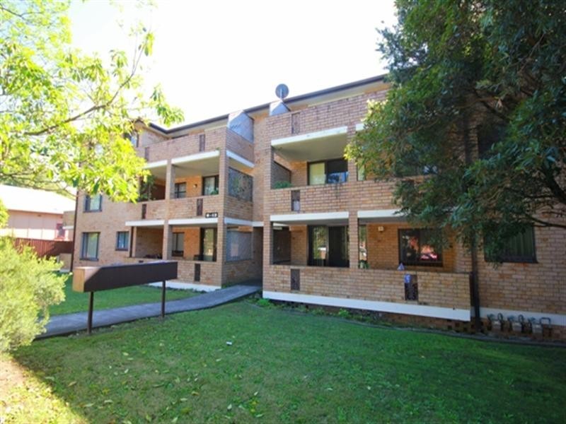 13/8-12 Hixson Street, Bankstown NSW 2200