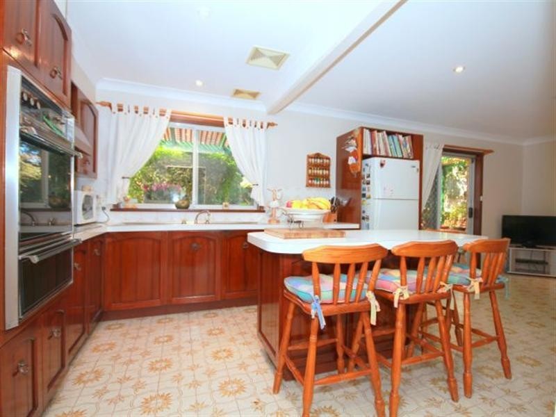 17 Foley Street, Georges Hall NSW 2198