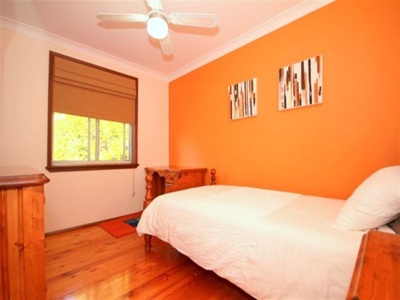 17 Foley Street, Georges Hall NSW 2198