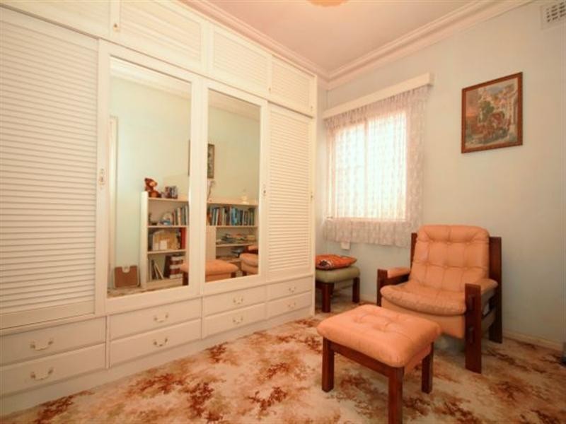 10 Emery Avenue, Yagoona NSW 2199