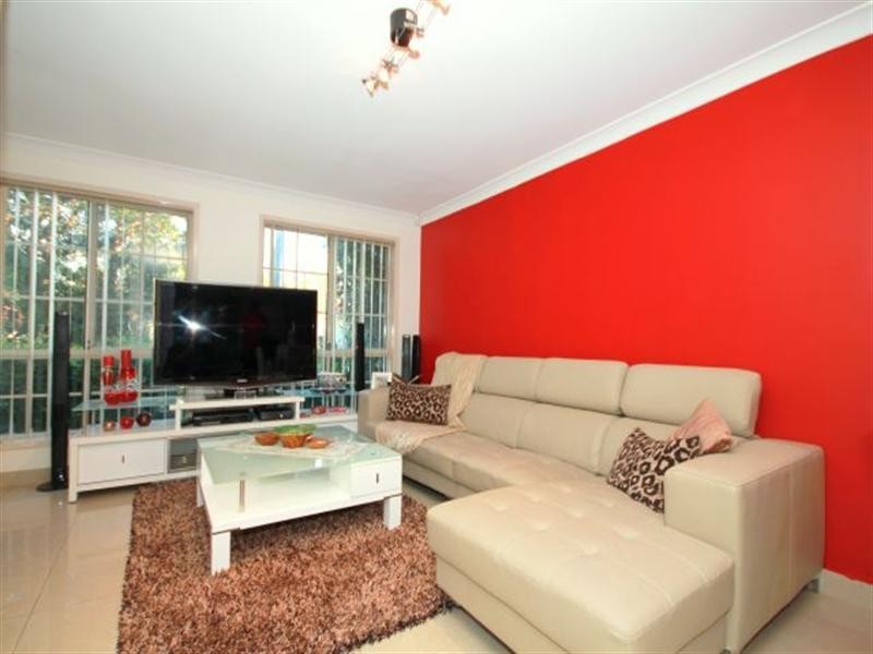 4/16 Munro Street, Sefton NSW 2162