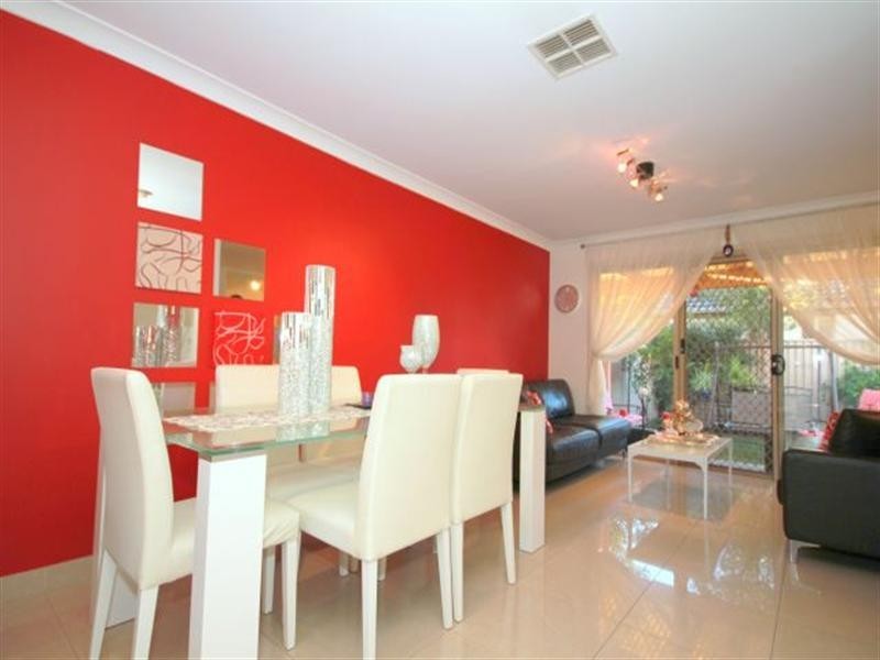 4/16 Munro Street, Sefton NSW 2162