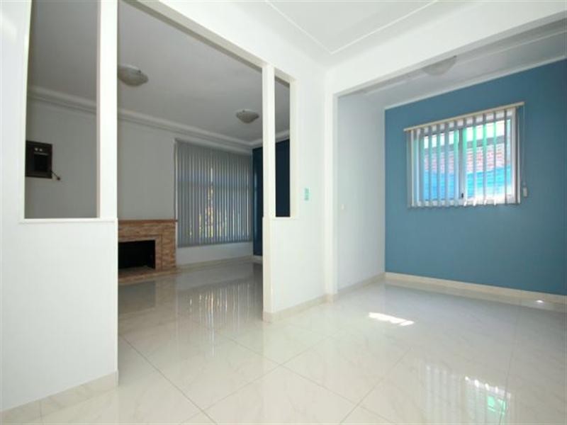 10 Wentworth Street, Greenacre NSW 2190