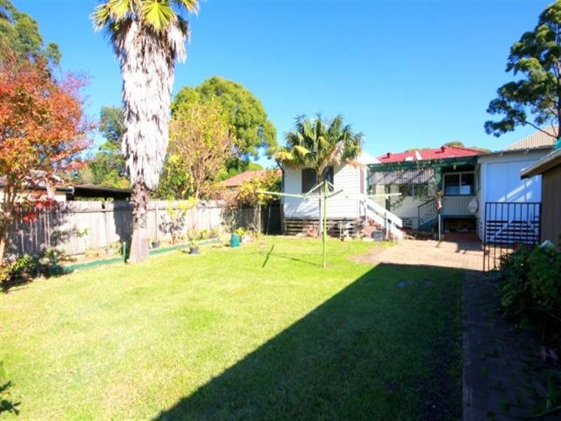 10 Wentworth Street, Greenacre NSW 2190