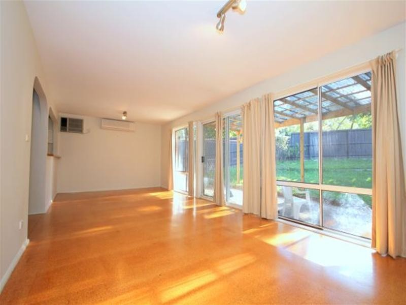 2/1 Kardella Court, Condell Park NSW 2200