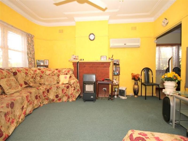 571 Hume Highway, Yagoona NSW 2199