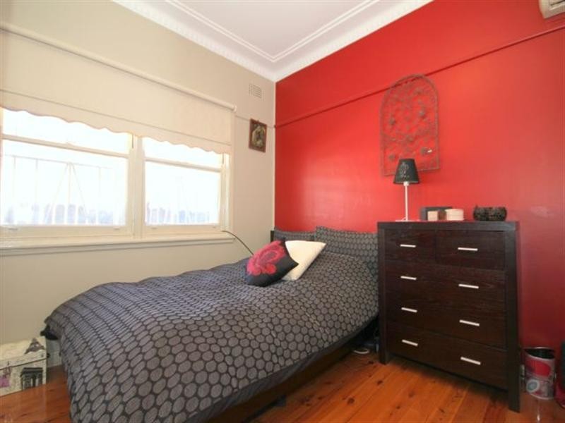 38 Fifth Avenue, Condell Park NSW 2200