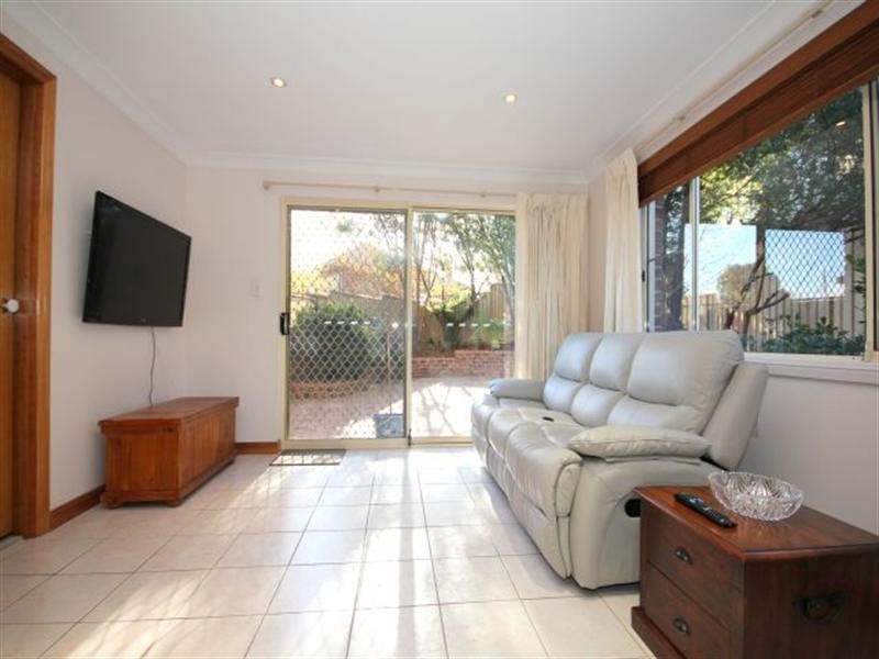 24 Sealy Street, Mount Lewis NSW 2190