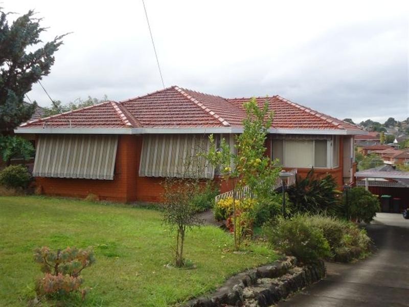 39 Saric Avenue, Georges Hall NSW 2198