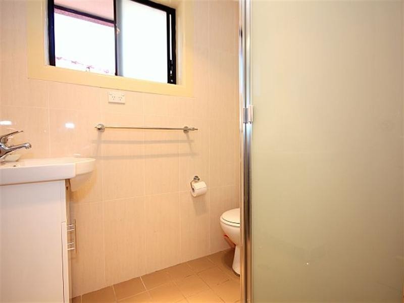 78 Flinders Road, Georges Hall NSW 2198