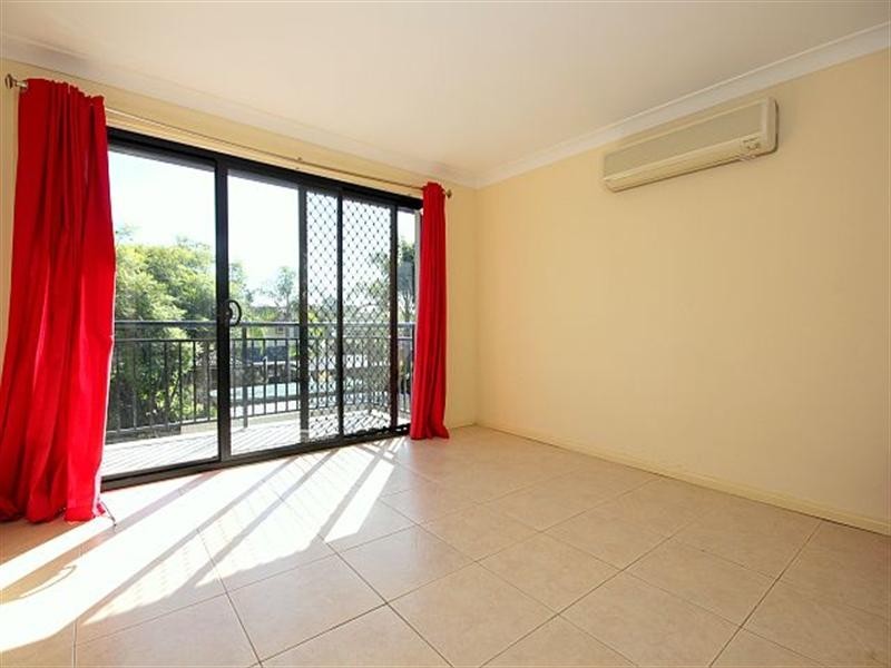 78 Flinders Road, Georges Hall NSW 2198