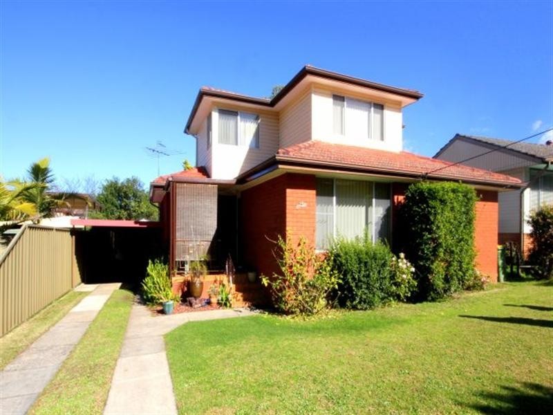 19 Donington Avenue, Georges Hall NSW 2198