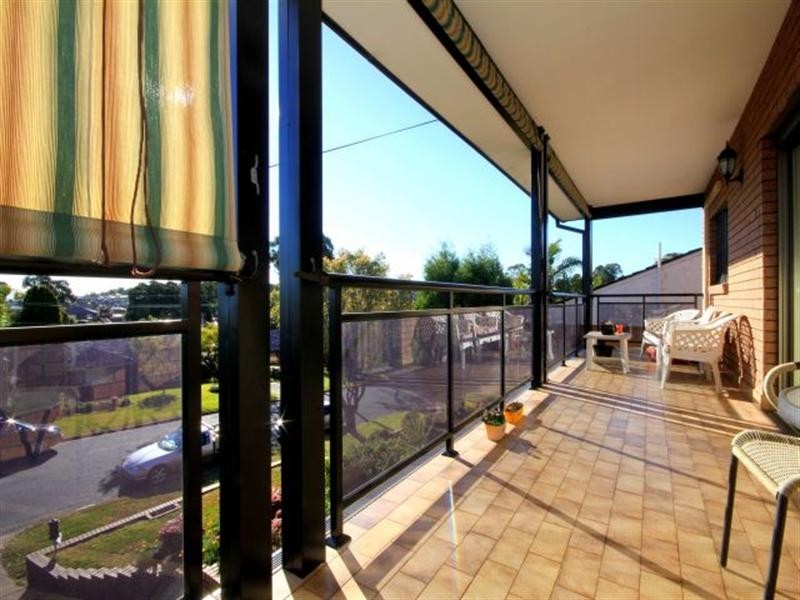 18A Cumberland Avenue, Georges Hall NSW 2198