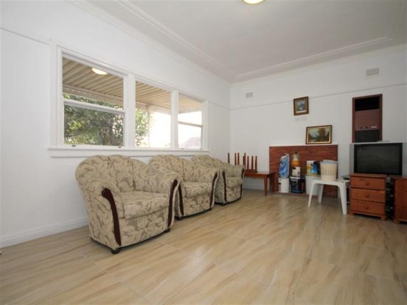 10 Palomar Parade, Yagoona NSW 2199