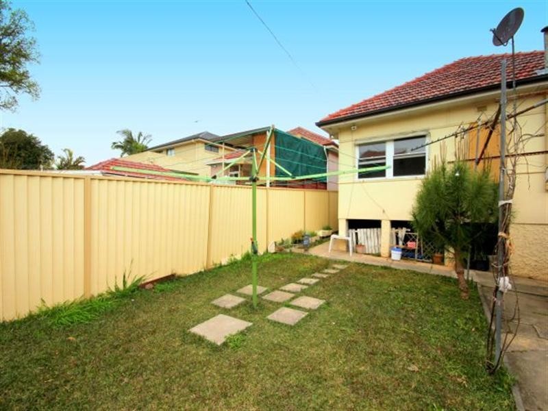 10 Palomar Parade, Yagoona NSW 2199