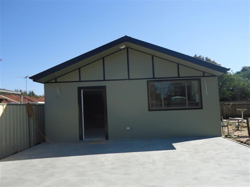 16A Rabaul Road, Georges Hall NSW 2198