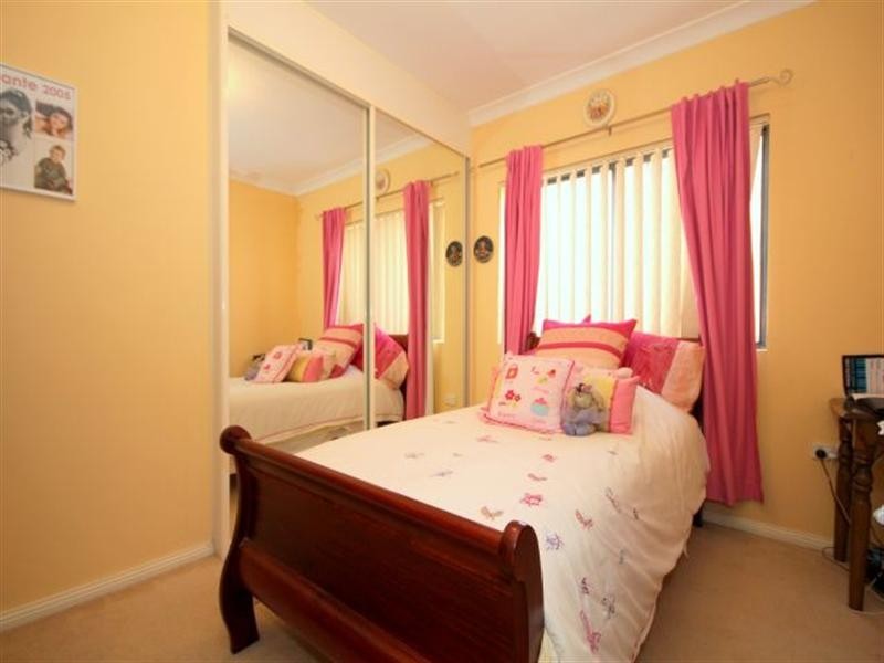 151 Hillcrest Avenue, Greenacre NSW 2190