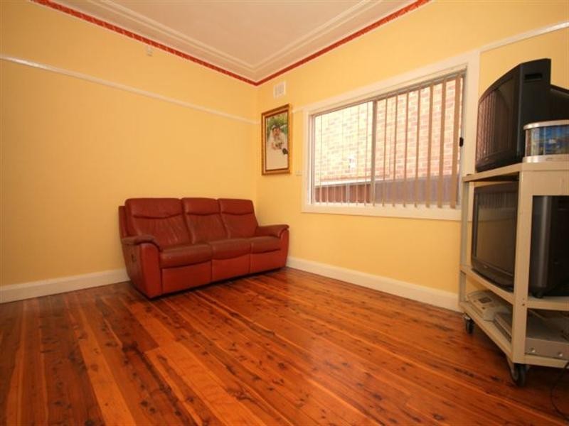 29 Oxford Avenue, Bankstown NSW 2200