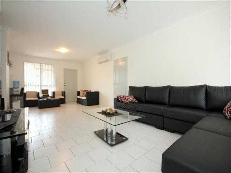 20/81 Bellevue Avenue, Georges Hall NSW 2198