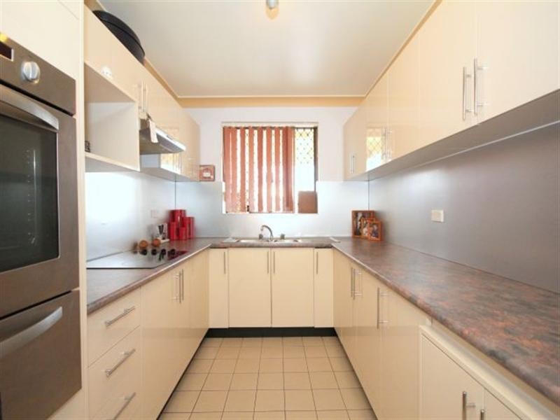 1/52 Simmat Avenue, Condell Park NSW 2200