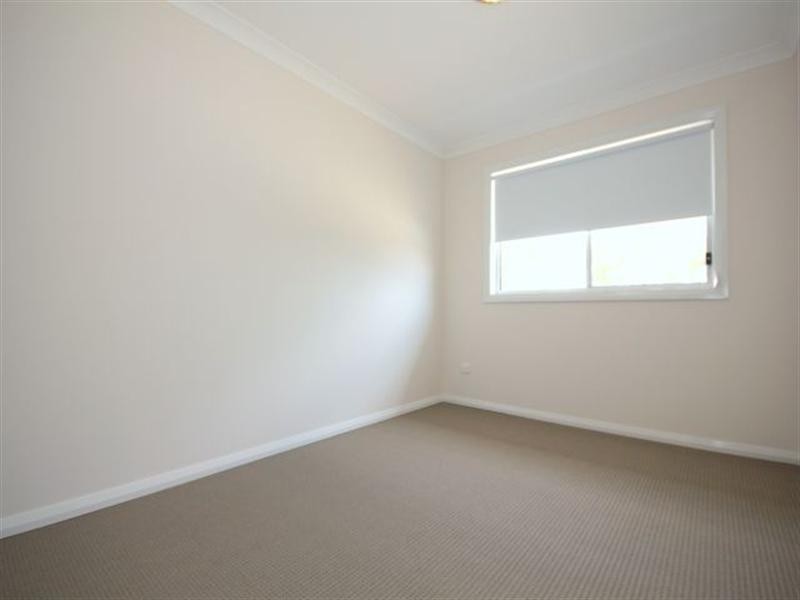 8 Holmes Avenue, Sefton NSW 2162