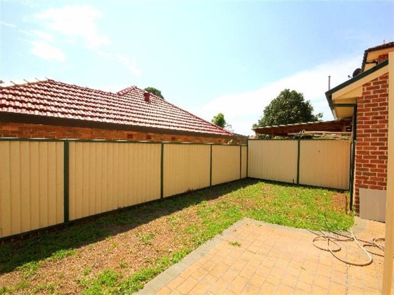 1/38 Rosemont Street South, Punchbowl NSW 2196