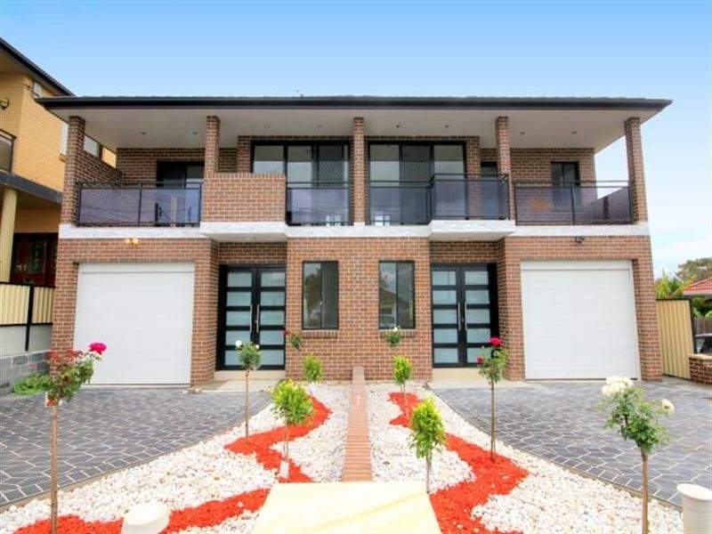 53 Tennyson Road, Greenacre NSW 2190