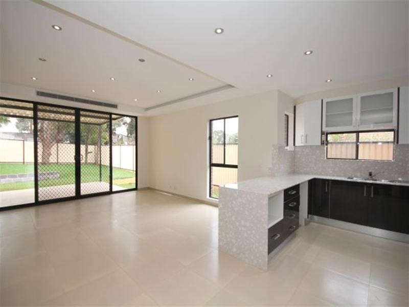 53 Tennyson Road, Greenacre NSW 2190