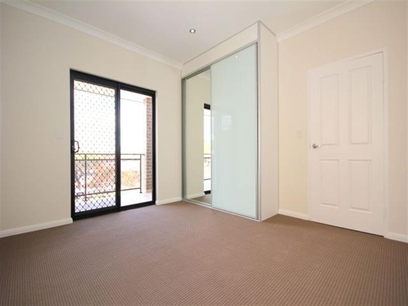 53 Tennyson Road, Greenacre NSW 2190