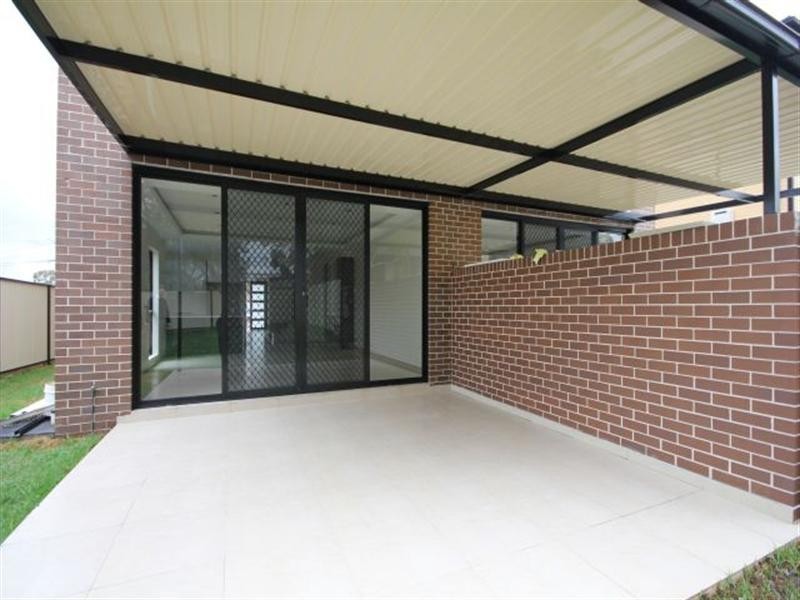 53 Tennyson Road, Greenacre NSW 2190