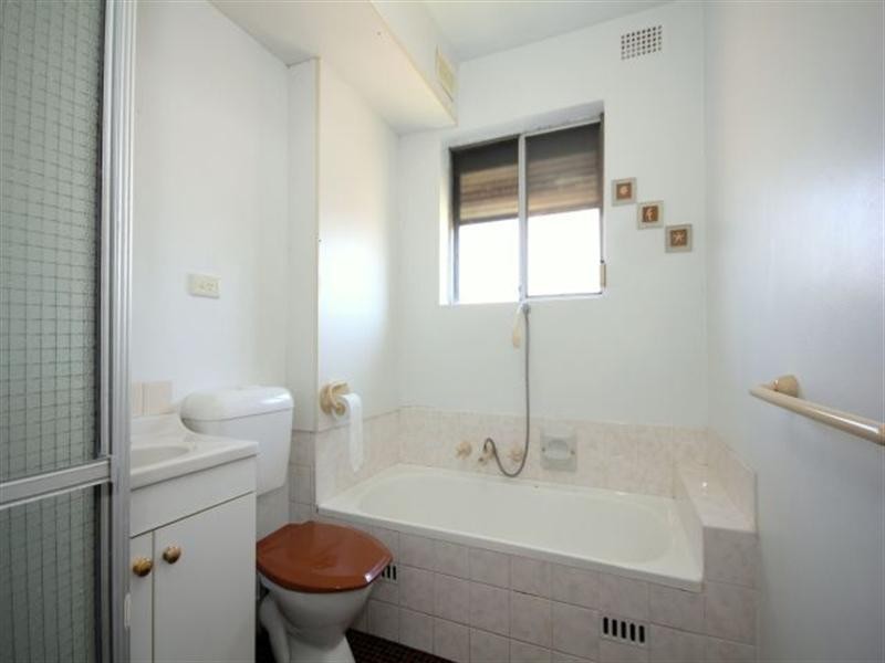 31/127 Chapel Road South, Bankstown NSW 2200