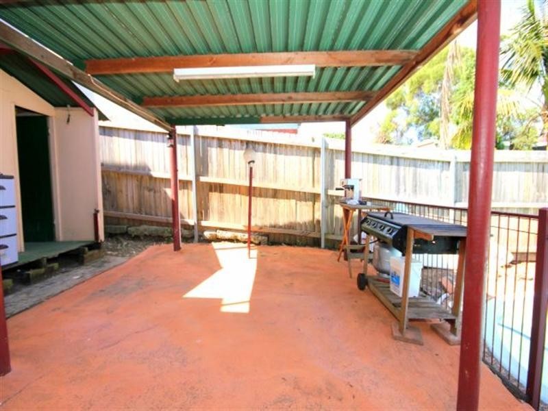 7 Hazel Street, Georges Hall NSW 2198