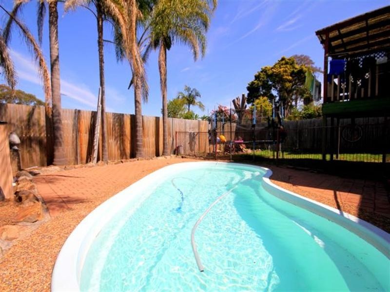 7 Hazel Street, Georges Hall NSW 2198