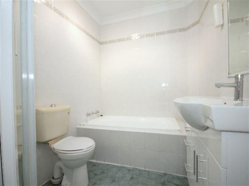 5/15 South Terrace, Punchbowl NSW 2196