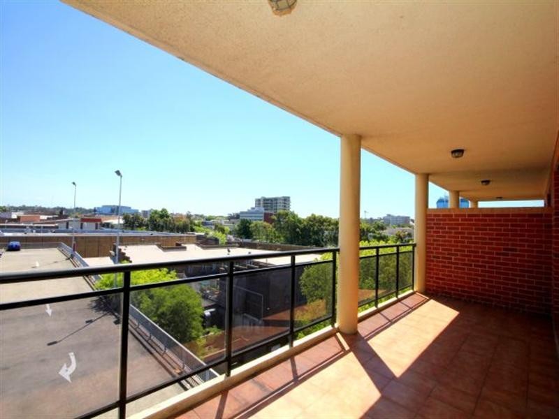 19/3 West Terrace, Bankstown NSW 2200
