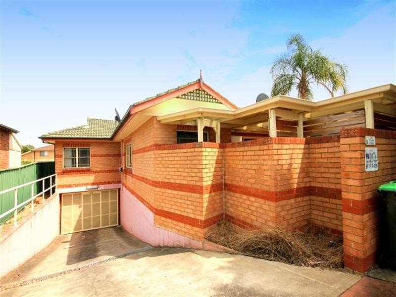 1/35 Hunter Street, Condell Park NSW 2200