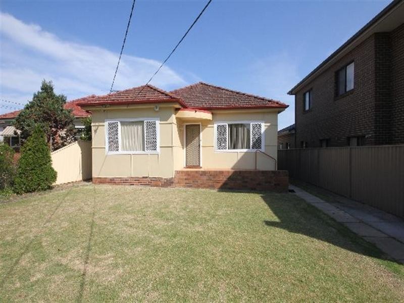 15 Palomar Parade, Yagoona NSW 2199