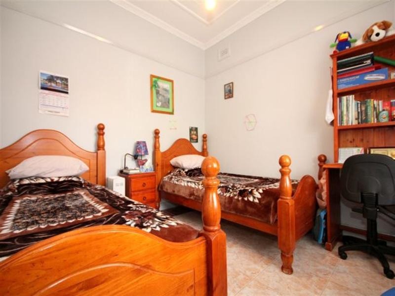 29 Hampden Road, Lakemba NSW 2195