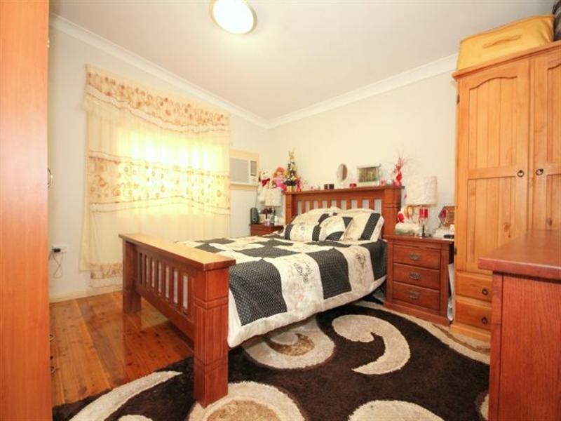 5 Prosper Street, Condell Park NSW 2200