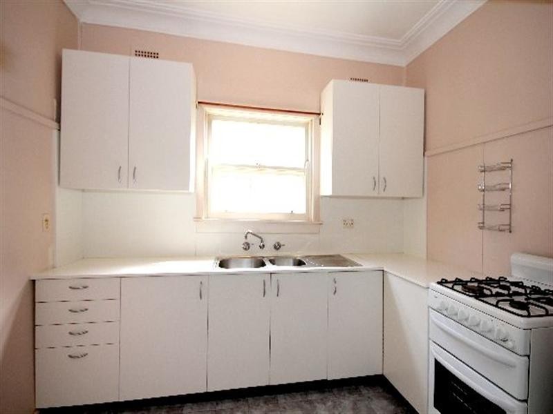 89 Hill Road, Birrong NSW 2143
