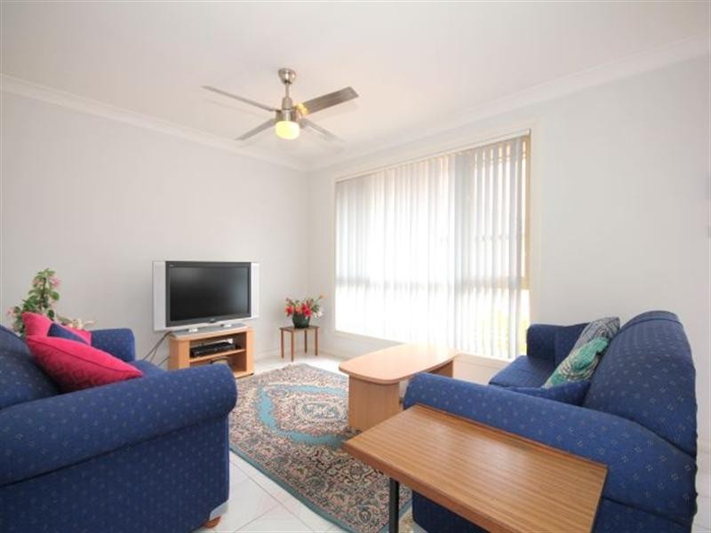 2/29 Taylor Street, Condell Park NSW 2200